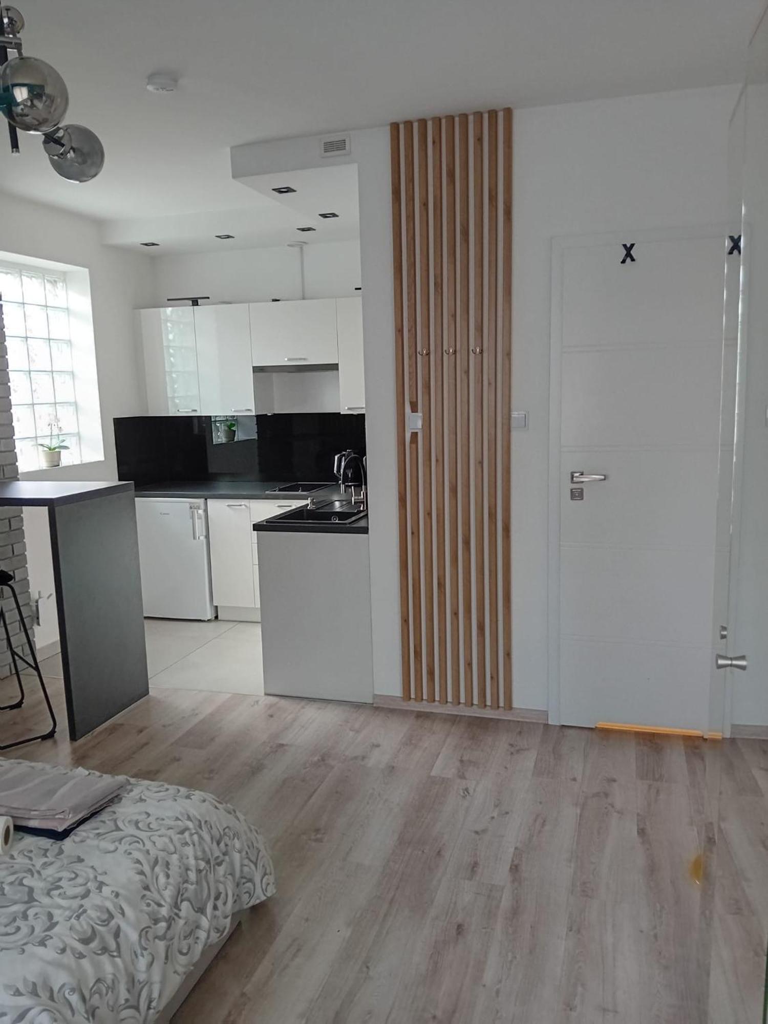 Apartament Z Lozem Malzenskim - Bezplatny Parking Poznań Zewnętrze zdjęcie
