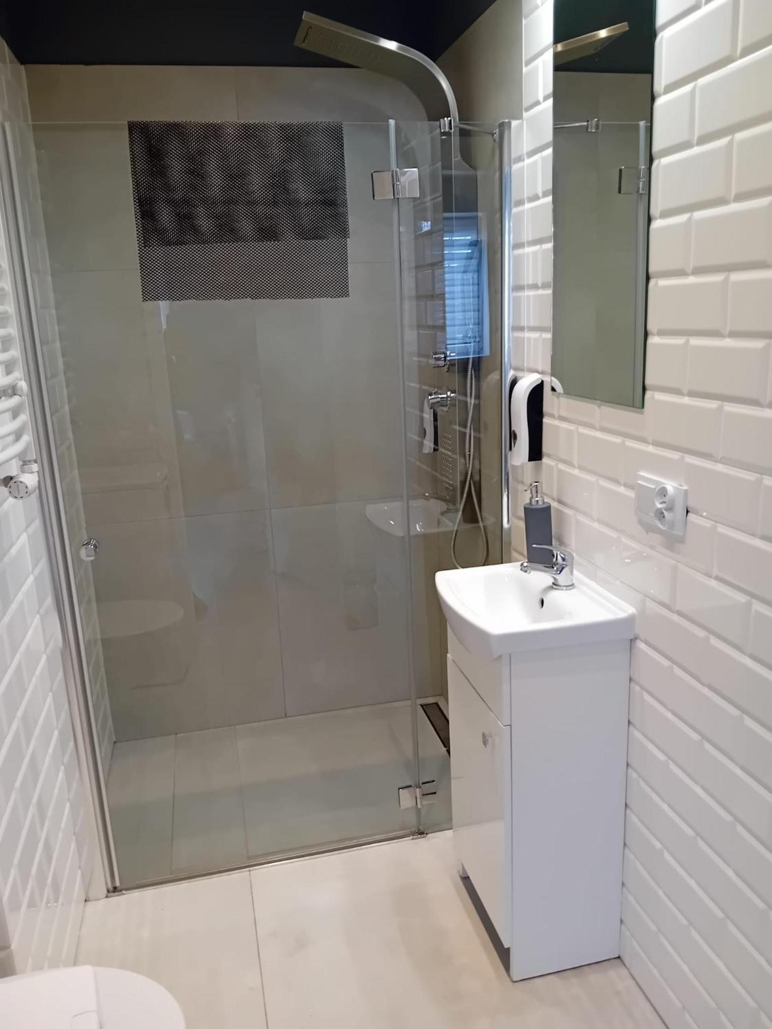 Apartament Z Lozem Malzenskim - Bezplatny Parking Poznań Zewnętrze zdjęcie